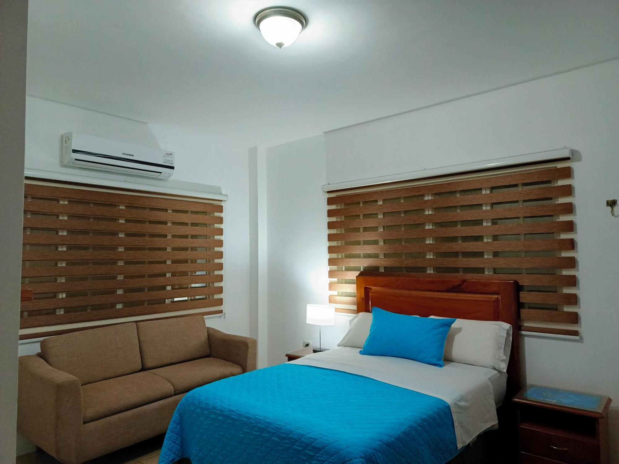 Teresita'S House Suites Con Cocina Privada Puerto Baquerizo Moreno Ngoại thất bức ảnh