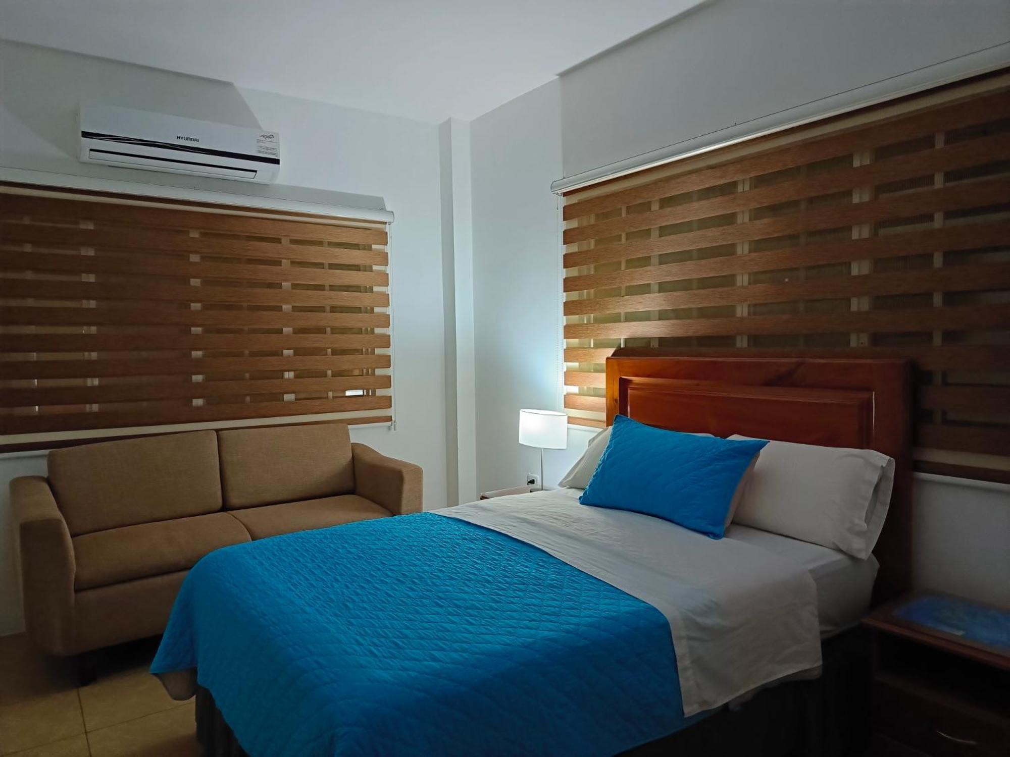 Teresita'S House Suites Con Cocina Privada Puerto Baquerizo Moreno Ngoại thất bức ảnh
