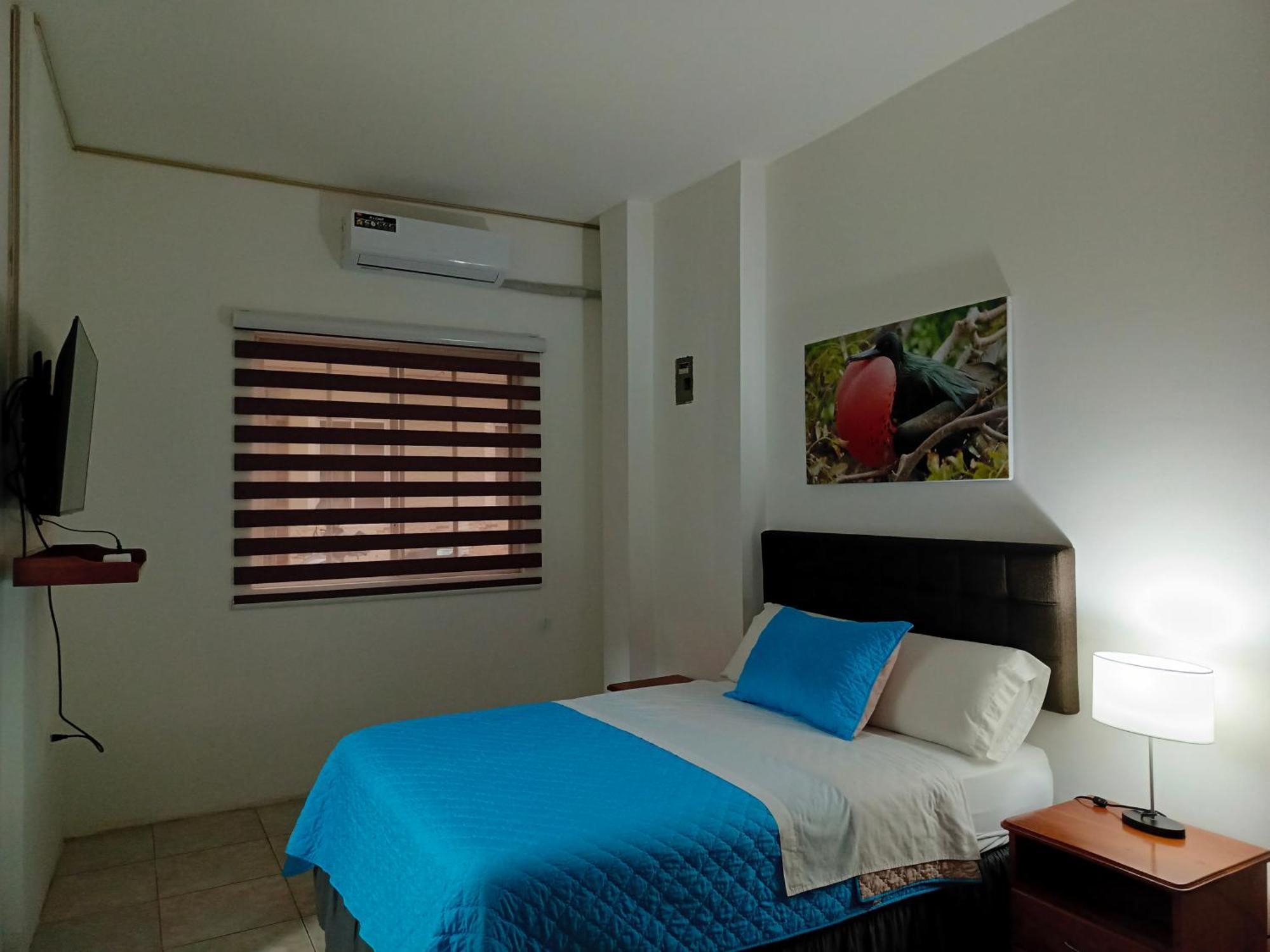 Teresita'S House Suites Con Cocina Privada Puerto Baquerizo Moreno Ngoại thất bức ảnh