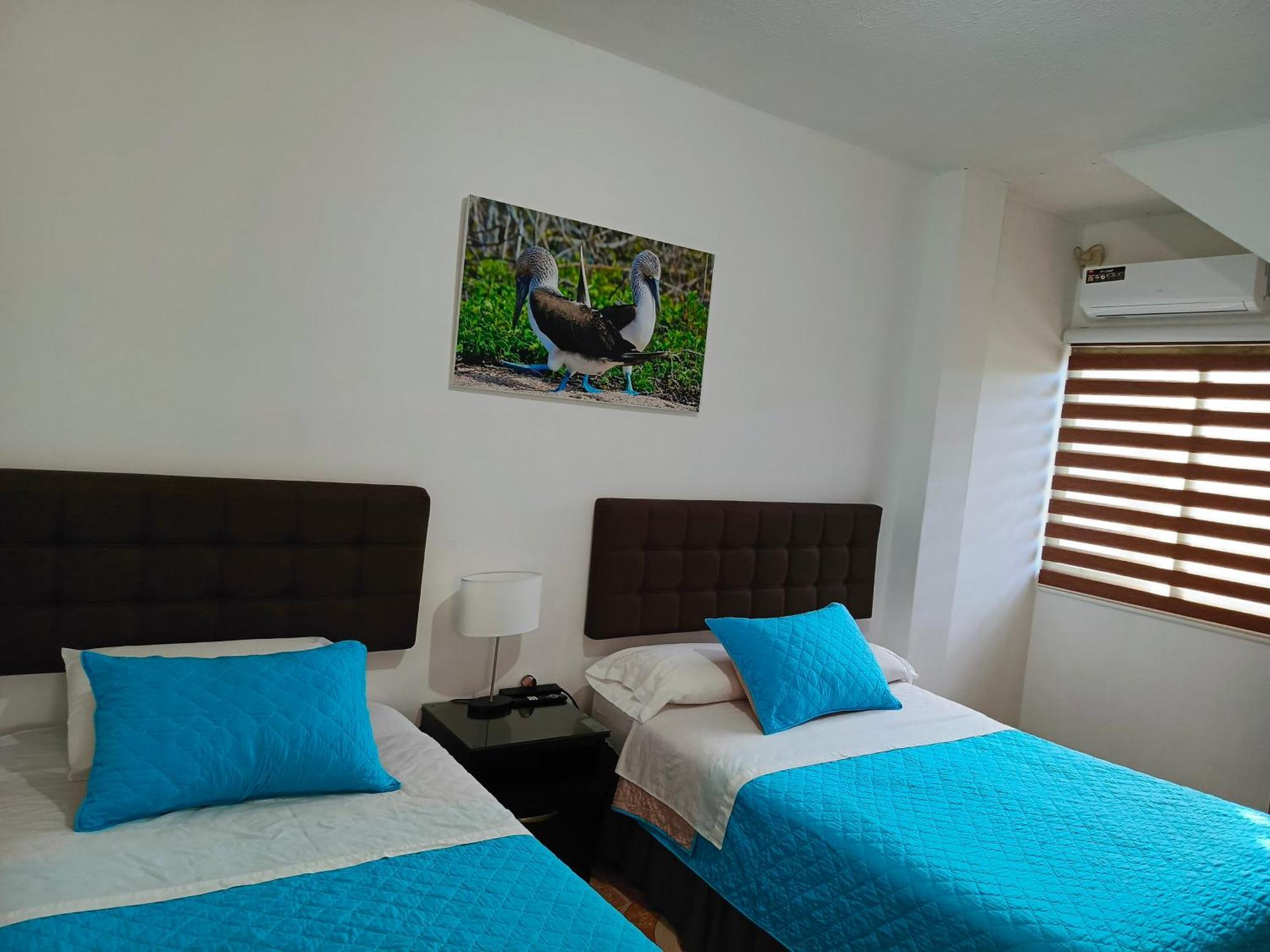 Teresita'S House Suites Con Cocina Privada Puerto Baquerizo Moreno Ngoại thất bức ảnh