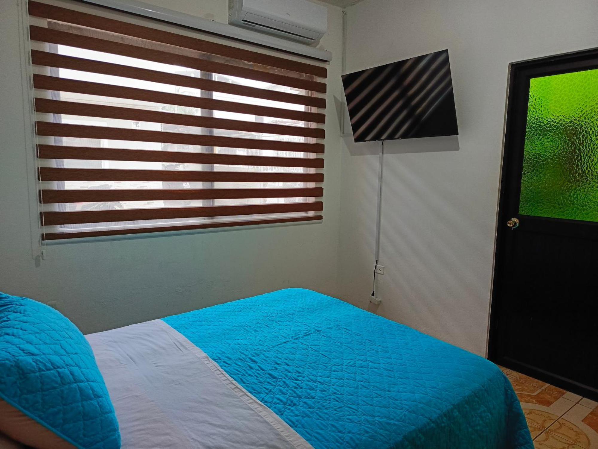 Teresita'S House Suites Con Cocina Privada Puerto Baquerizo Moreno Ngoại thất bức ảnh