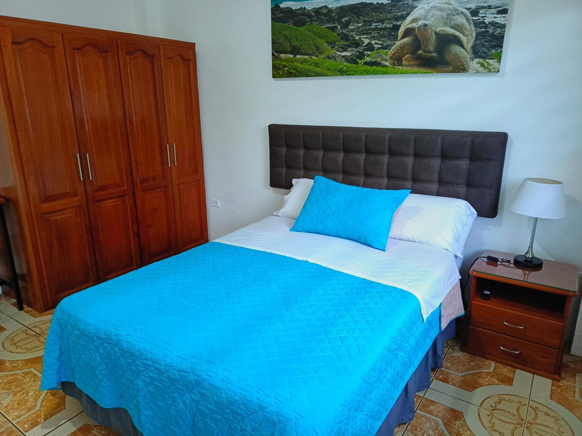 Teresita'S House Suites Con Cocina Privada Puerto Baquerizo Moreno Ngoại thất bức ảnh