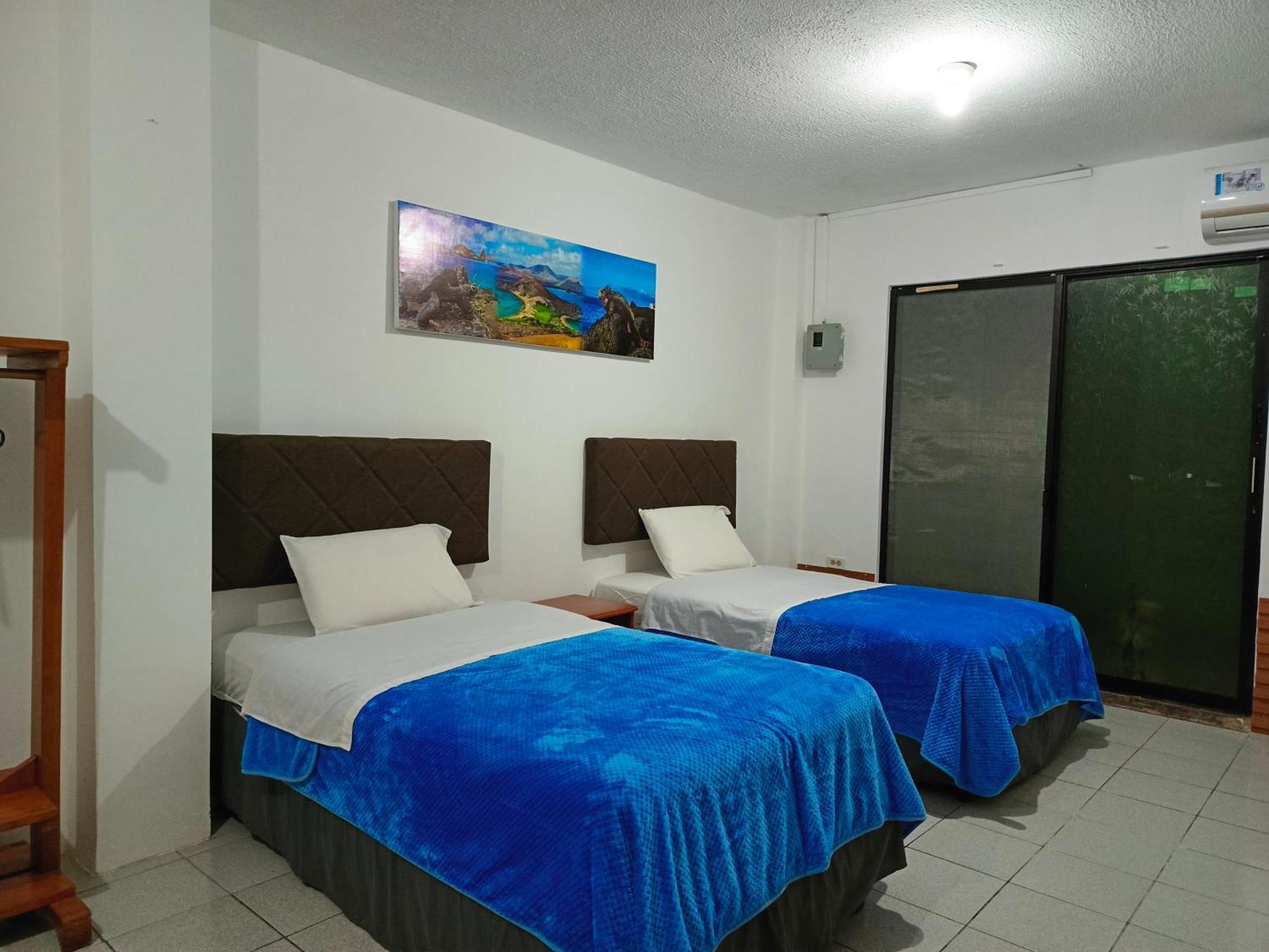 Teresita'S House Suites Con Cocina Privada Puerto Baquerizo Moreno Ngoại thất bức ảnh