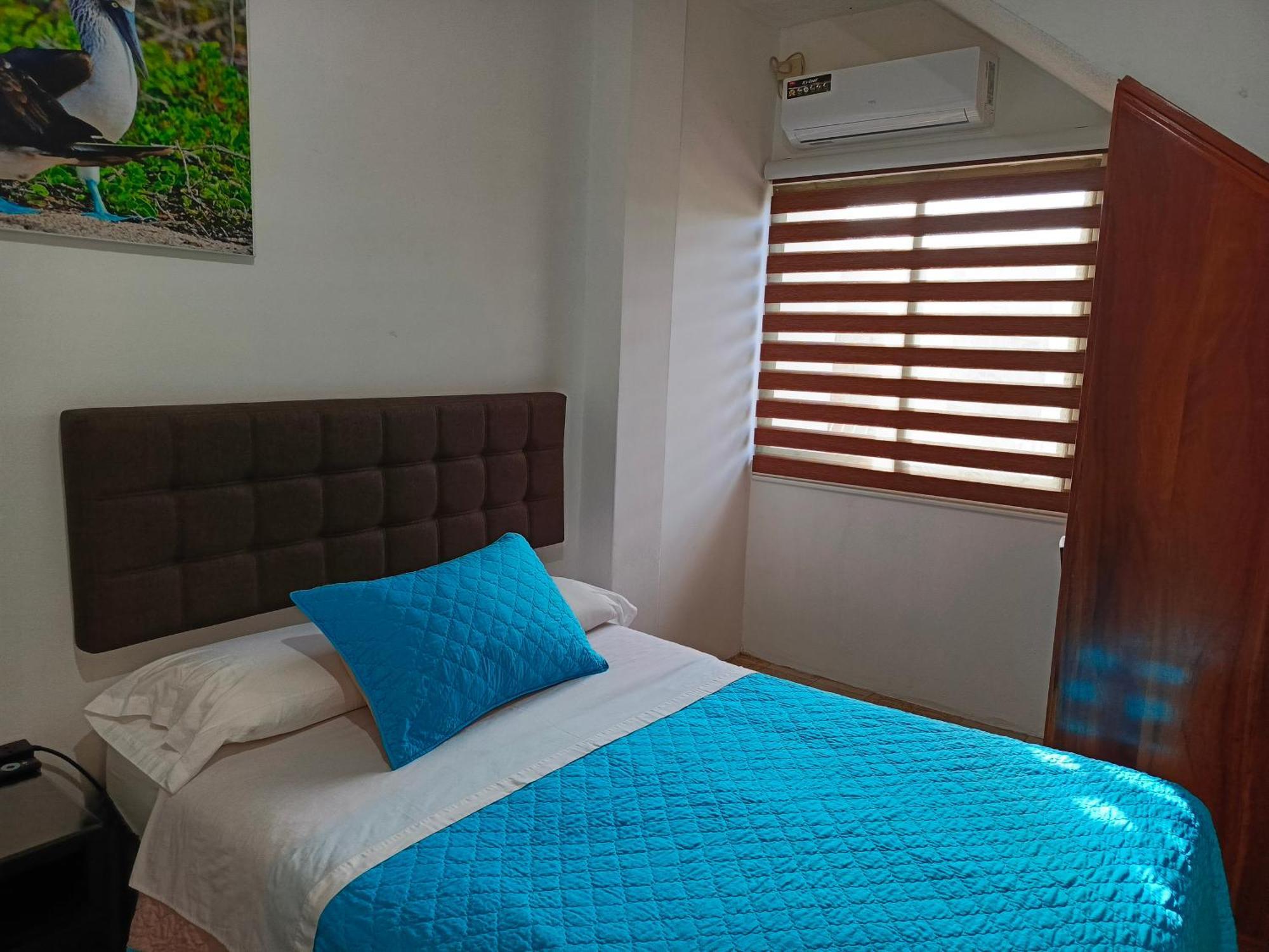 Teresita'S House Suites Con Cocina Privada Puerto Baquerizo Moreno Ngoại thất bức ảnh